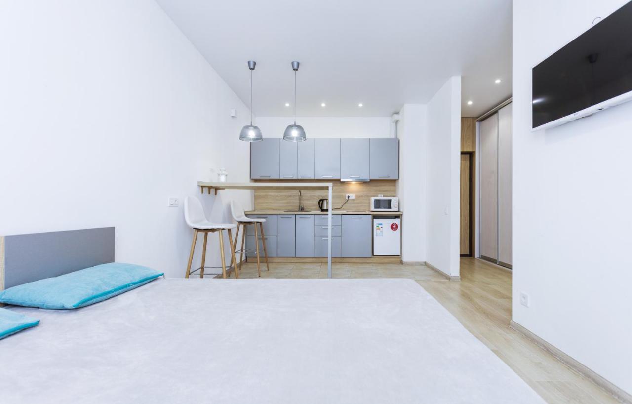 Nyvky Like Home - Studio - Apt 21 Kiev Exterior foto